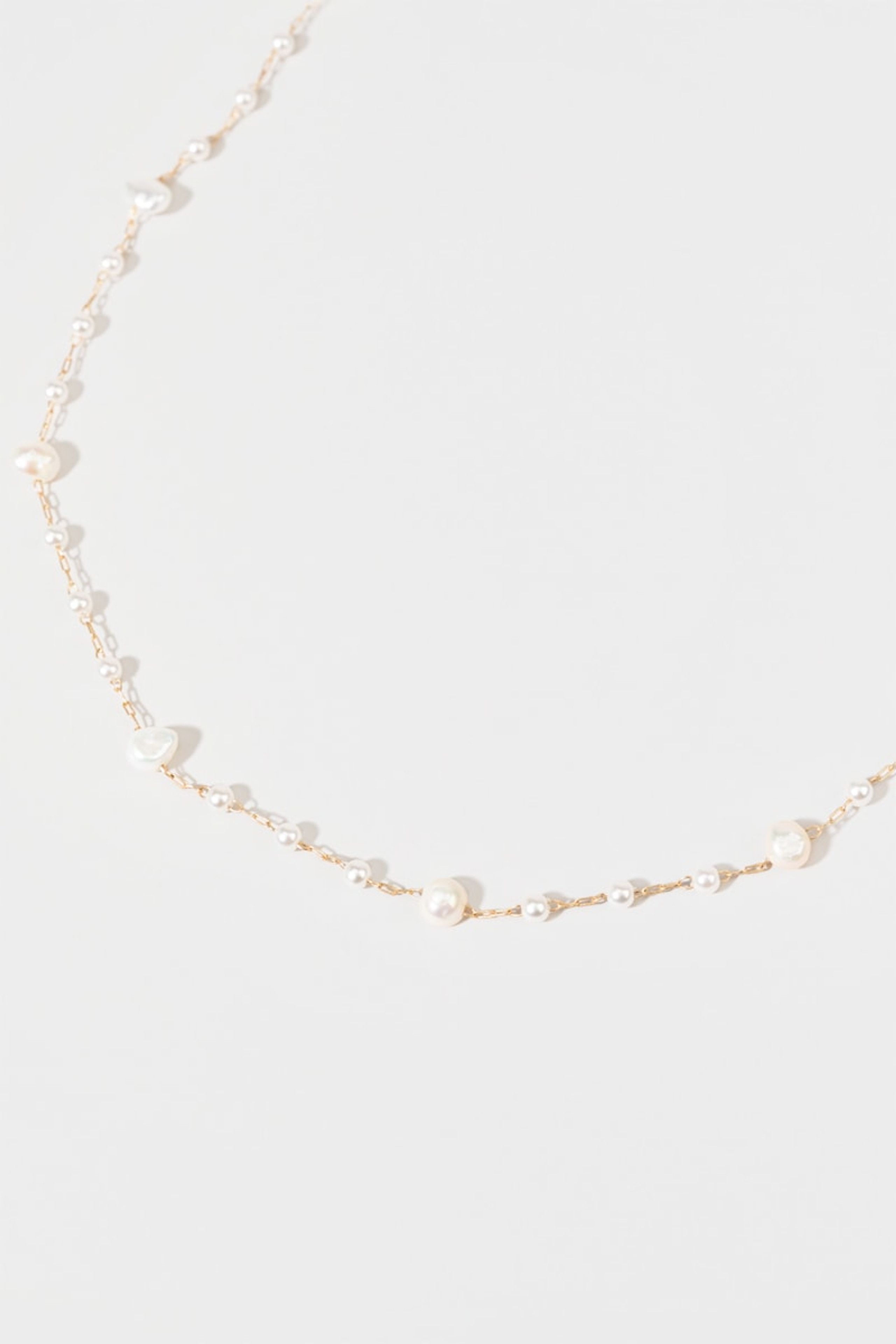 Agatha Pearl Strand Necklace | Francesca's
