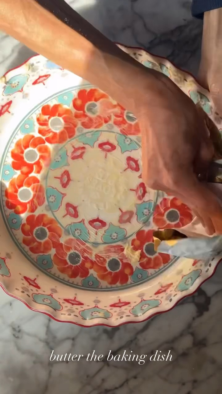 This blue and orange floral pie dish is so beautiful and summery! 🍊

#LTKSeasonal #LTKHome