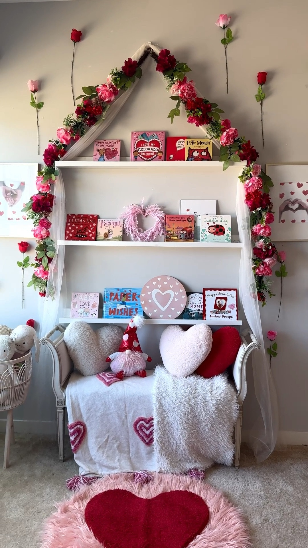 💕 Valentines Day Book Nook!! #valentinesday #booknook #kidsvalentines

#LTKmomlife #LTKHome #LTKSeasonal