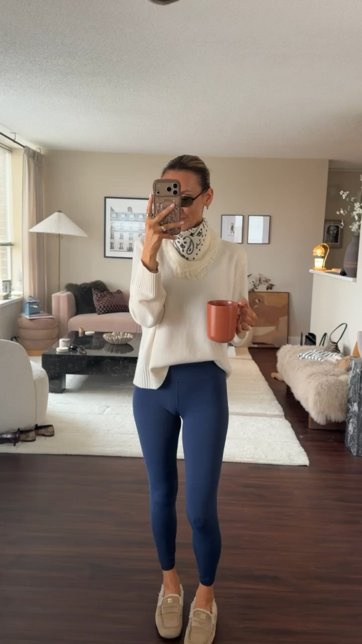 Pilates outfit we all loved, wearing a small on leggings and xs on bra. My scarf isn’t linkable so sharing some similars

#LTKActive #LTKdayinmylife #LTKootd