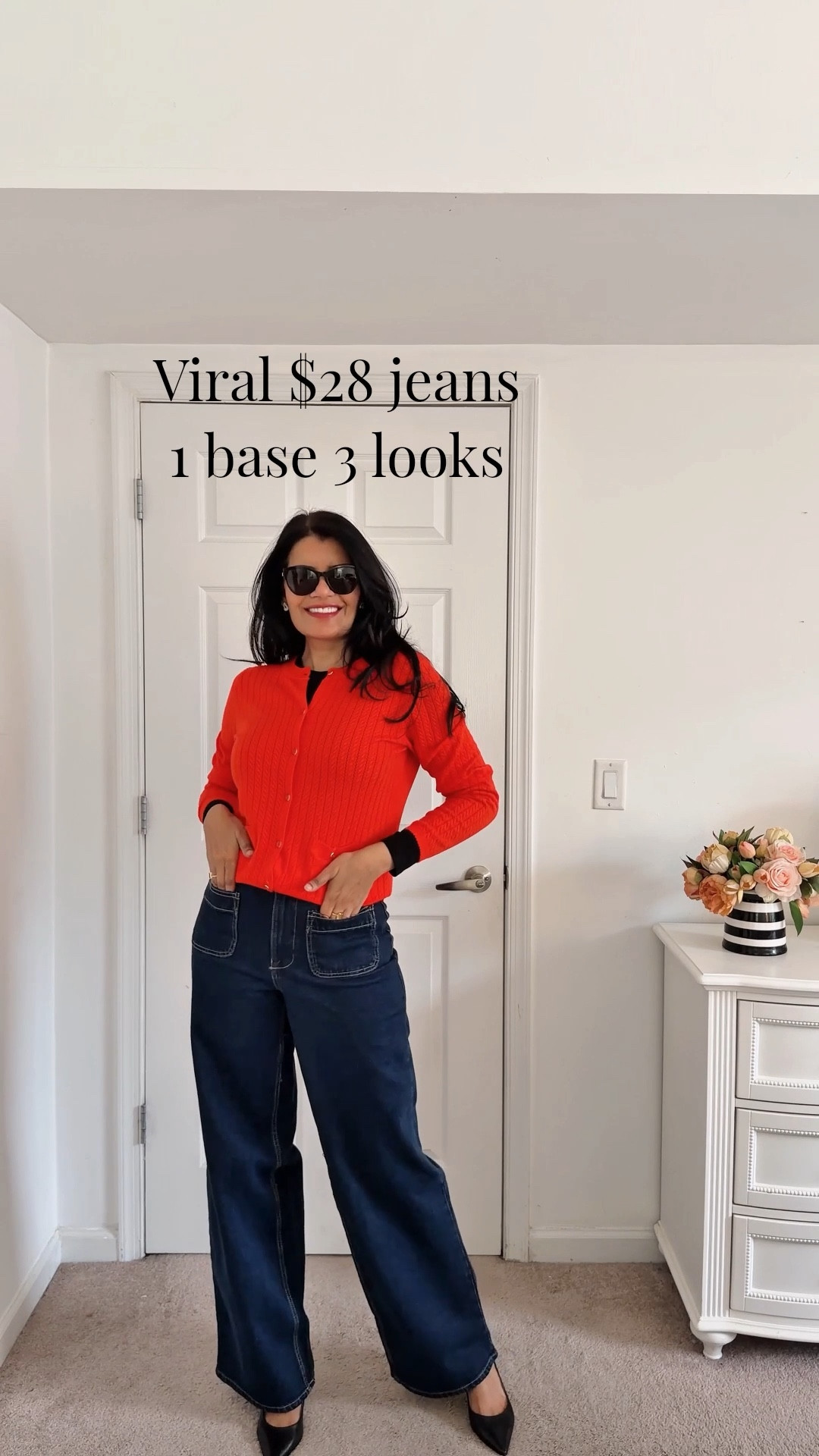 These jeans come in three inseam lengths- regular, petite and tall and fit true to size. I am 5’8”, wearing tall in size 4.  They have little stretch so they compress everything in and fit so well! 👏🏼👏🏼
#Denimstyle
