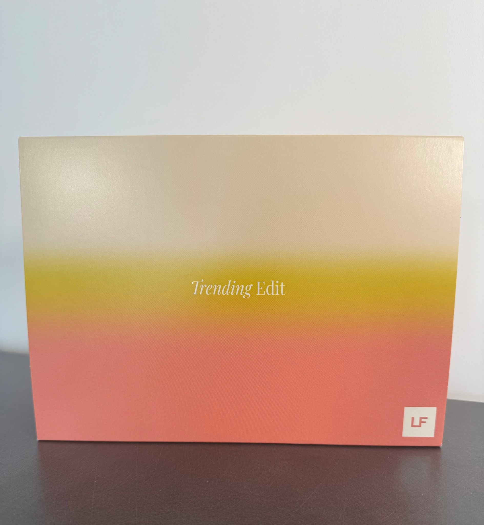 ⚡️ Lookfantastic trending edit ~ The unboxing video is on my channel

🎁 Costs £40 (£35 if you’re a beauty box subscriber)
💵 Worth £110+
➕7 products 

#lookfantastic 
#lookfantasticedit 
#trendingbeauty 
#glassskin
#skincaredit
#skincarecommunity
#lookfantasticbeautybox
#trendingedit
#patmcgraphlabs
#laneige 
#makeupforever
#beautyofjoseon
#supergoop 
#fentybeauty
#TeamFantastic 


trending beauty | skincare | spf | korean skincare | makeup


#LTKuk