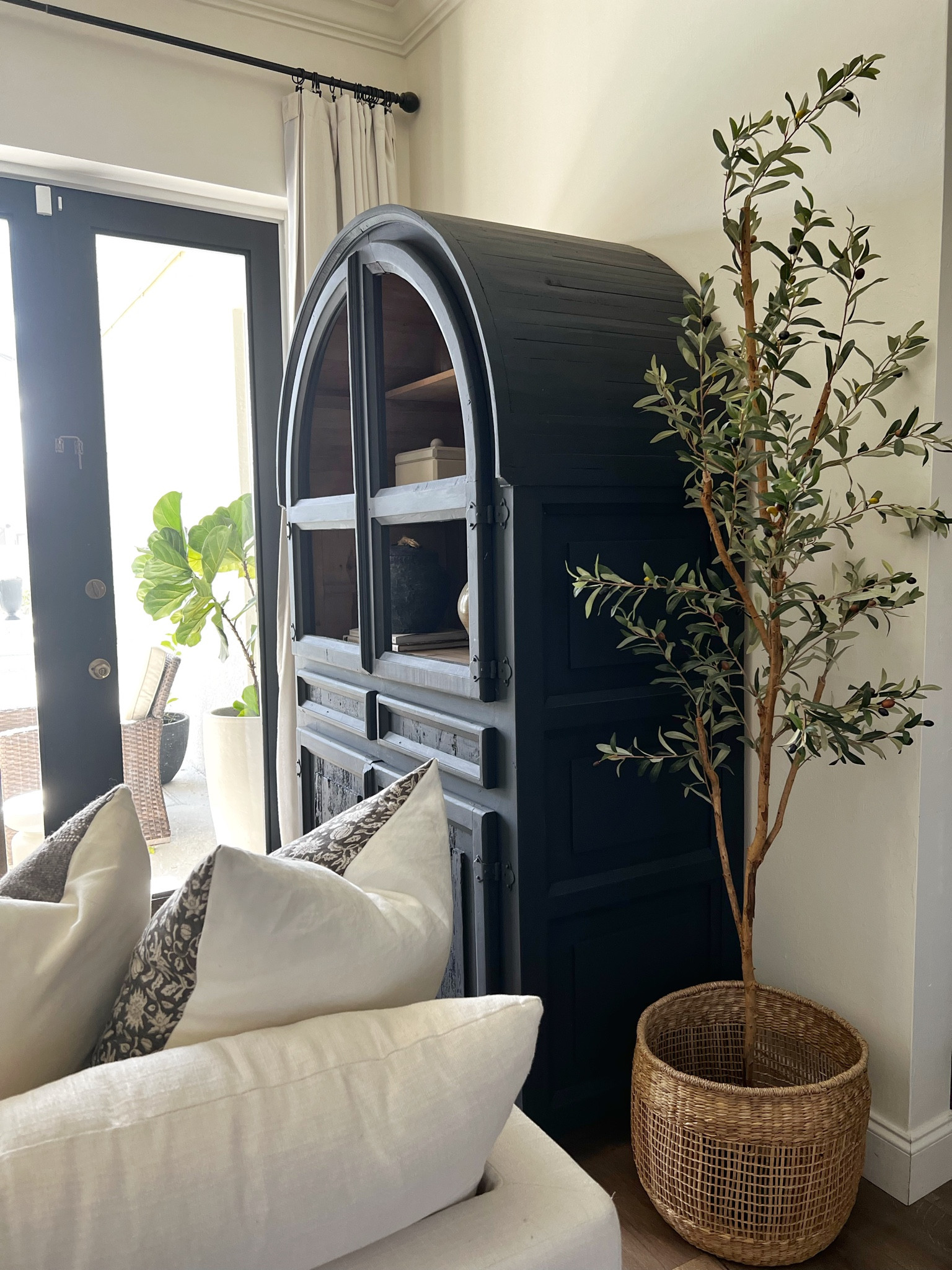 This Olive tree looks good  literally in every room!  It isn’t too wide so it fits well in almost any corner to add that organic feel, and IT’S ON SALE!!!

#LTKhome #LTKstyletip

#LTKSaleAlert #LTKHome
