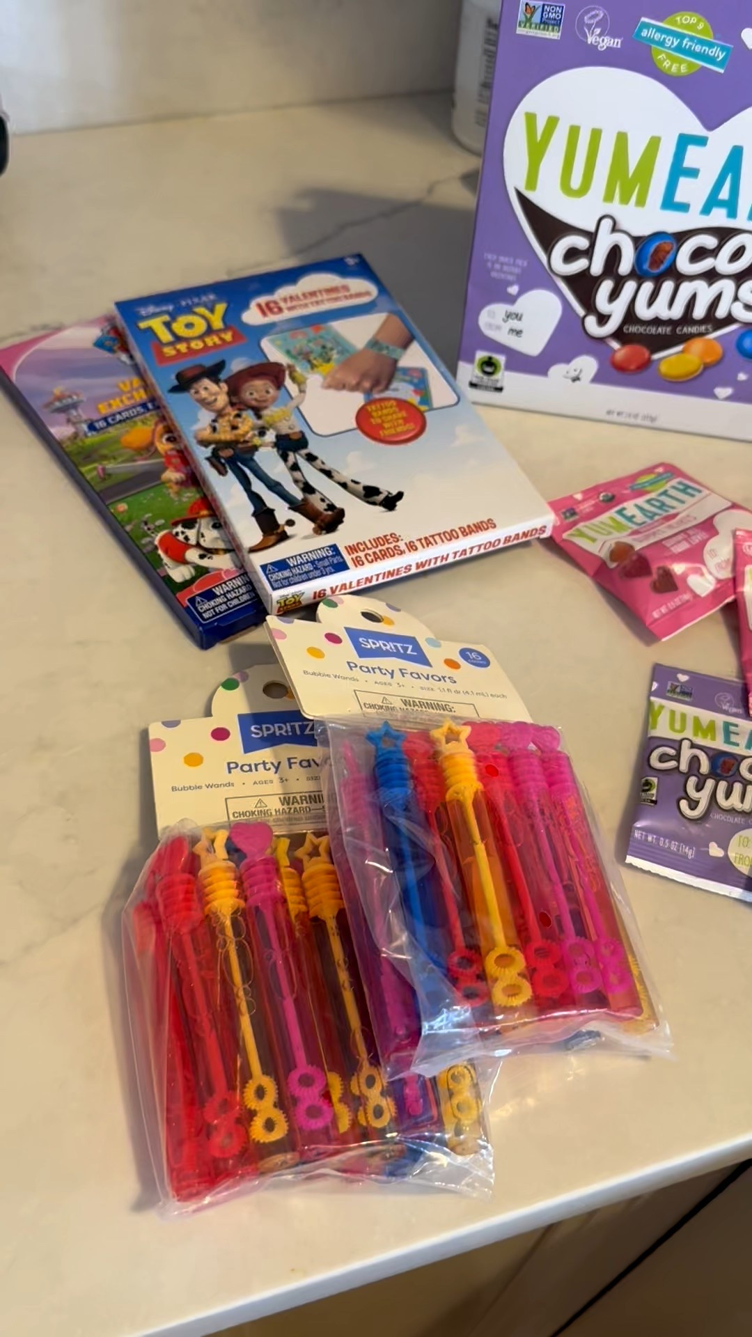 Valentine’s Day doesn’t have to mean a pile of artificial dyes and mystery ingredients 💕
Here is some options for a little healthier classroom Valentine exchange this year — still sugar, still fun, just made with real ingredients and no artificial colors or flavors.

These are some of my favorite better-for-you Valentine treats that kids love and moms feel good about 💌


Save this for your Valentine shopping + tap to shop my picks 🤍

#HealthierValentines #ClassroomValentines #MomApproved #NonToxicLiving #LTKFinds

#LTKdayinmylife #LTKmomlife #LTKKids