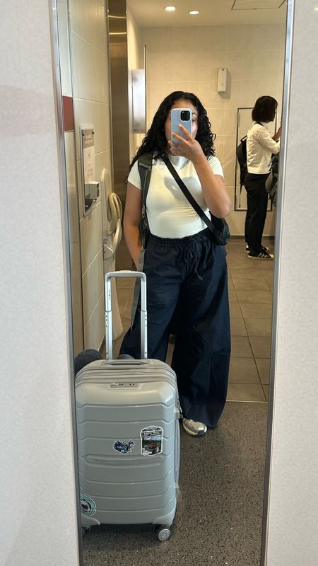 After this morning’s chaos! Airport outfit of the day! 

Airport outfit, SKIMS, Samsonite luggage, carryon, the best carryon, Amazon travel essentials, Patagonia Fanny pack, silicone iPhone case