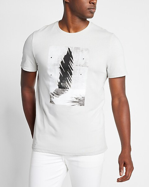 Gray Leaf Graphic T-Shirt | Express