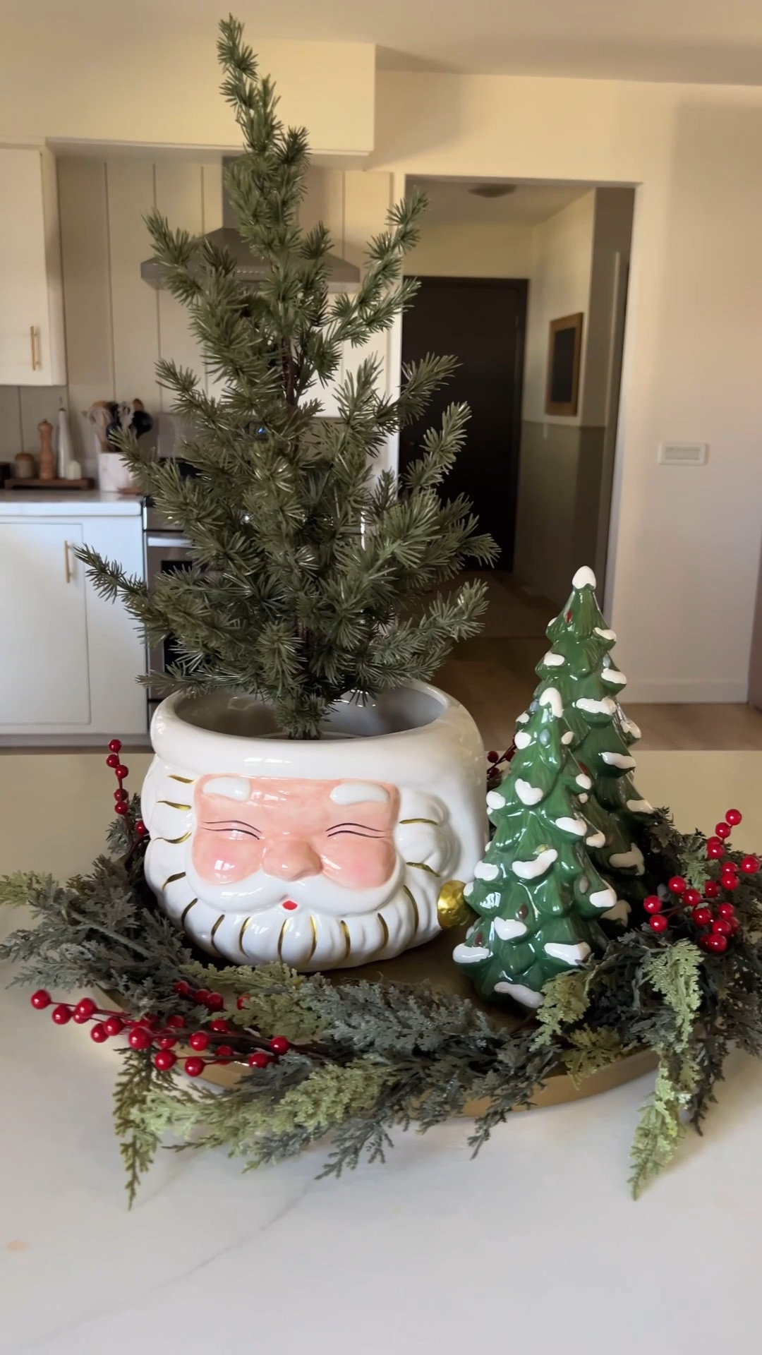 Cute and simple Christmas centerpiece idea 

#LTKHome #LTKHoliday #LTKSeasonal