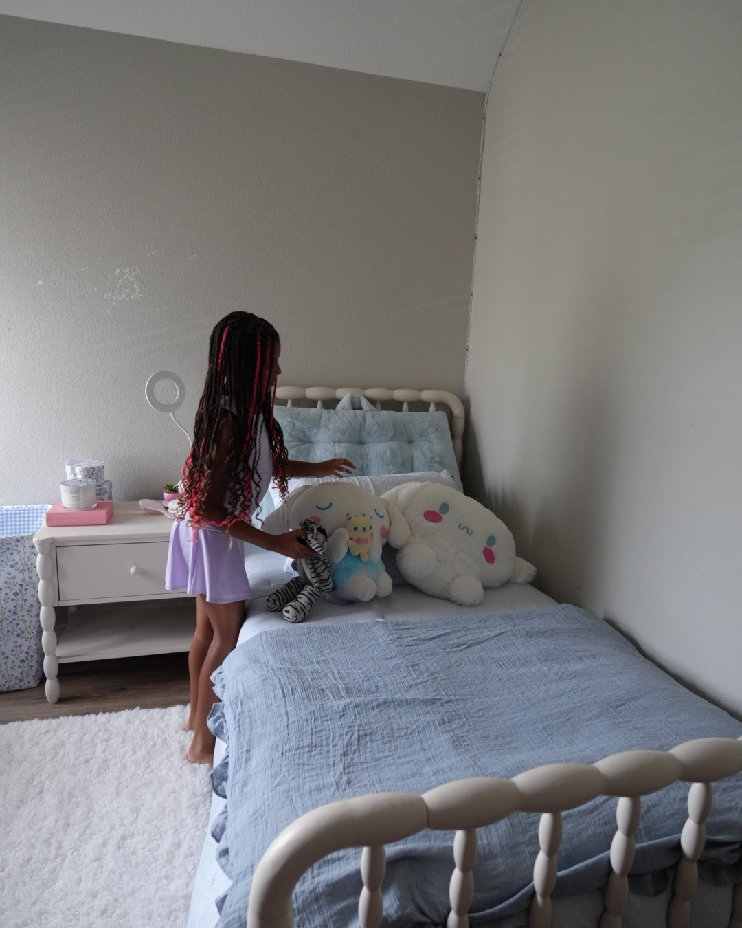 ✨ making her bed = part of the bedtime routine now 🩵

The sweetest little room refresh with cozy bedding, soft textures, adorable plushies, and a few fun lights to make her space feel extra special.

#kidsroomdecor #girlsroom #bedroomrefresh #kidsbedroom #roominspo #homedecorfinds #cozyhome #amazonhome #roomdecor #kidsroomideas

#LTKdayinmylife #LTKmomlife #LTKHome