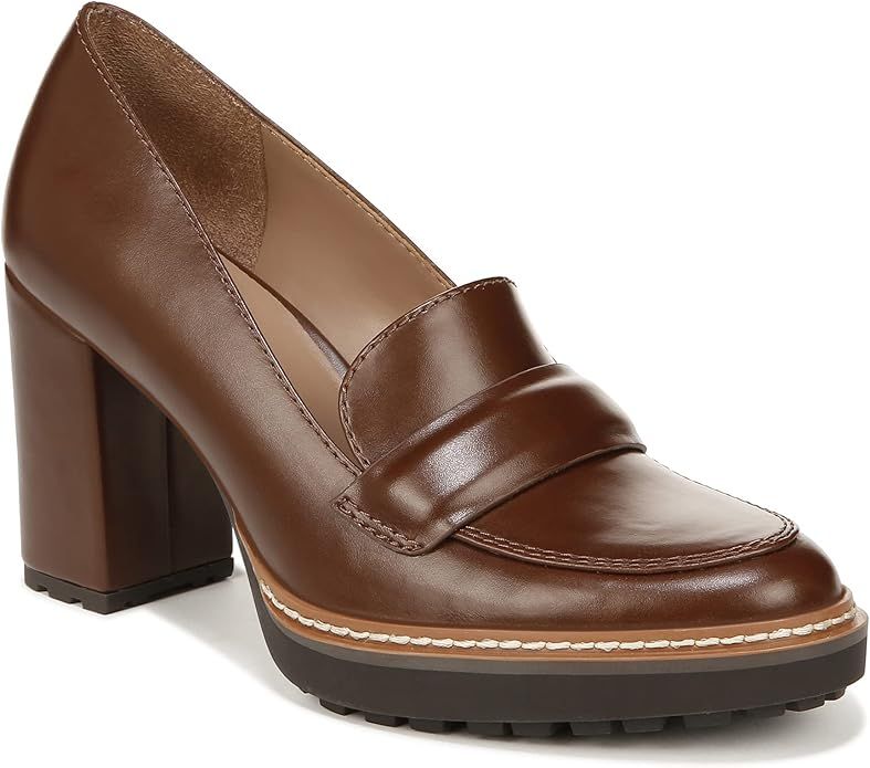 Naturalizer Women DabneySlip OnLug SoleHeeledLoafers | Amazon (US)