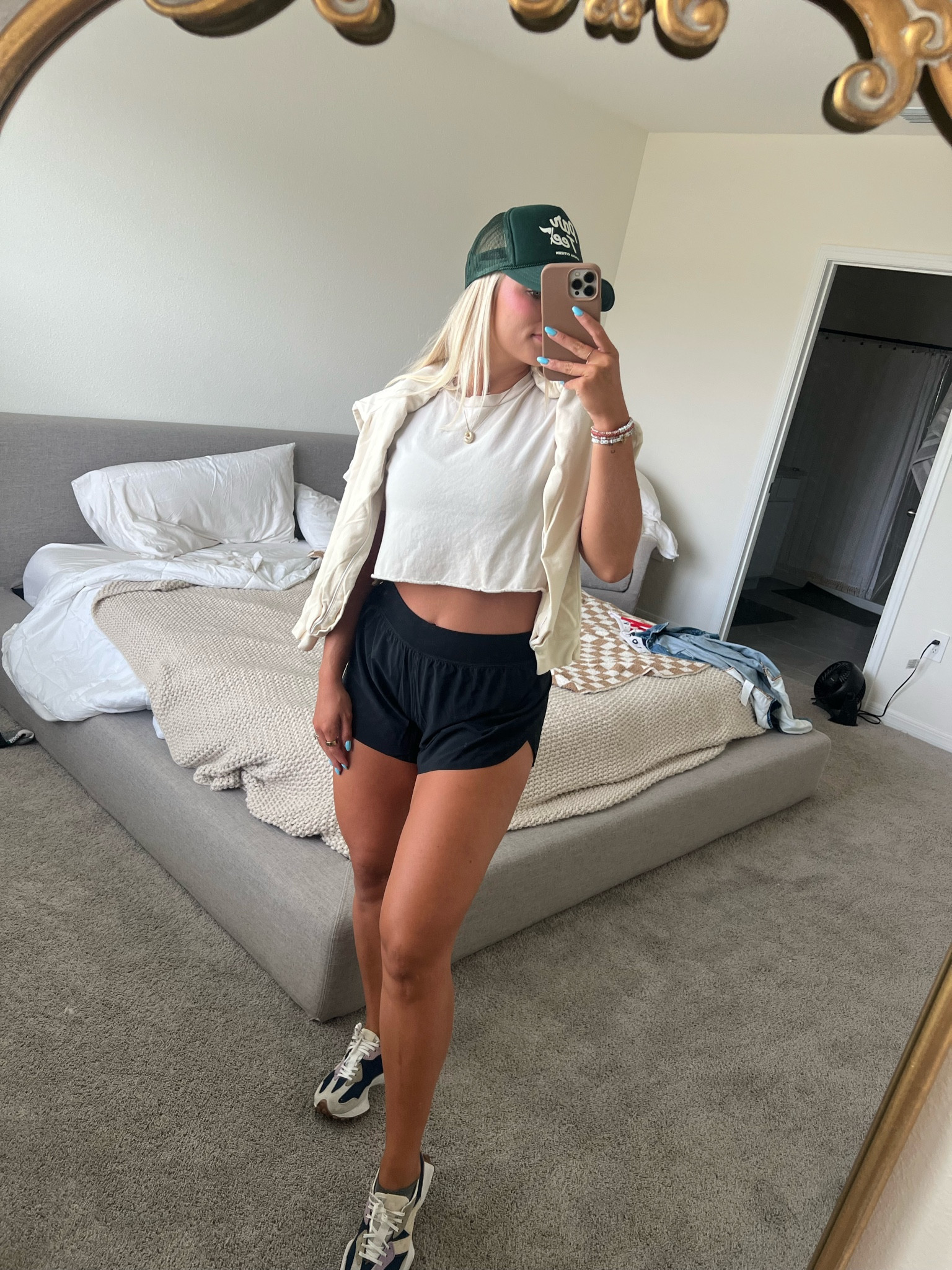 finally some comfy shorts for the big thigh/ booty girls 😭🫶🏼

#LTKfitness #LTKActive #LTKfindsunder100