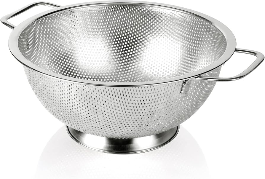 Colander Stainless Steel 5-Quart, Strainer for Kitchen Food, Dishwasher Safe | Amazon (US)