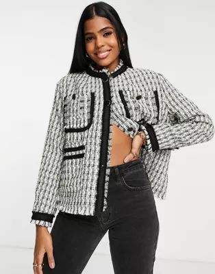 Urban Revivo – Jacke mit Karomuster in Schwarz und Weiß | ASOS (Global)