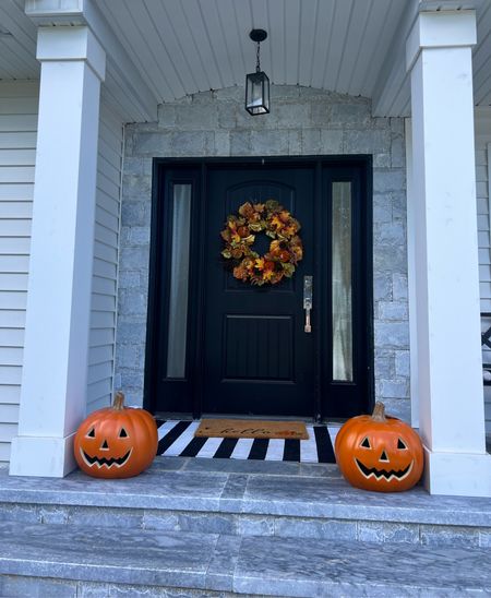 Fall and Halloween decor - wreath, pumpkins, Jack o lantern, door mar

#LTKSeasonal