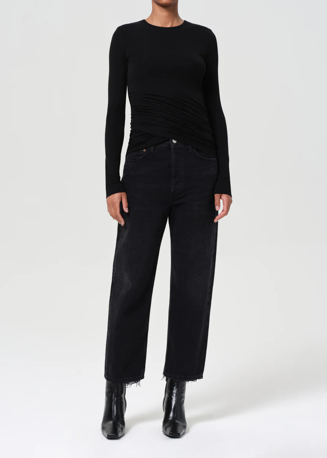 90's Crop Mid Rise Straight in Tar | AGOLDE