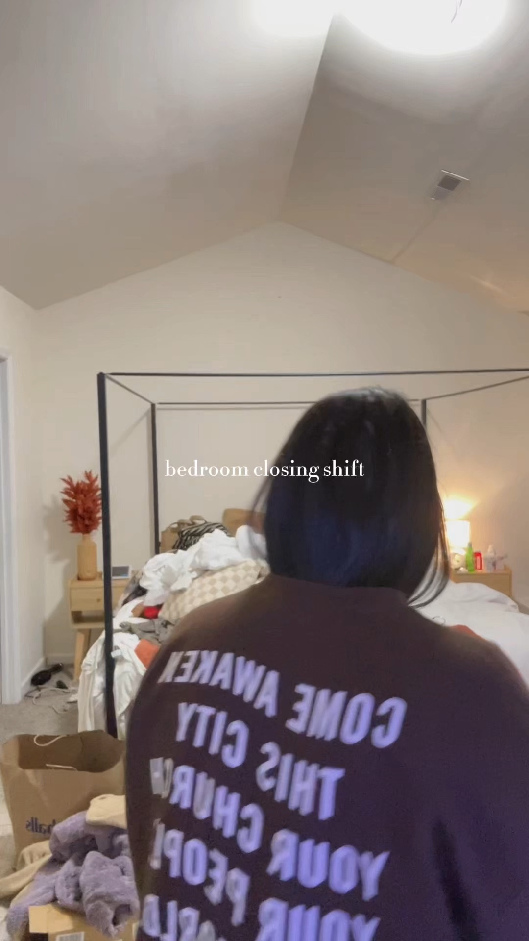 Hang with me while I close up my room before bed 😴 

——-

Closing shift, bedroom, cleaning, home, decor, organizing

#LTKMidsize #LTKHome