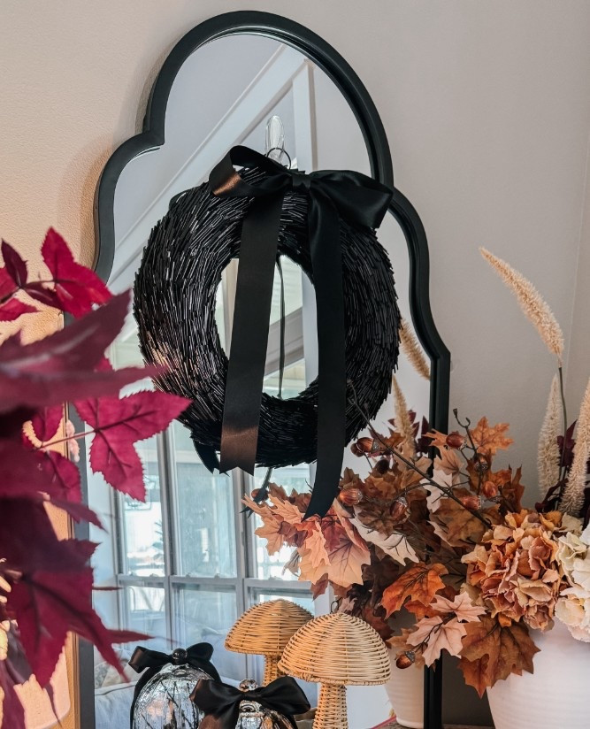 a little sprinkle of a bow 🎀

#LTKSeasonal #LTKFindsUnder50 #LTKHome