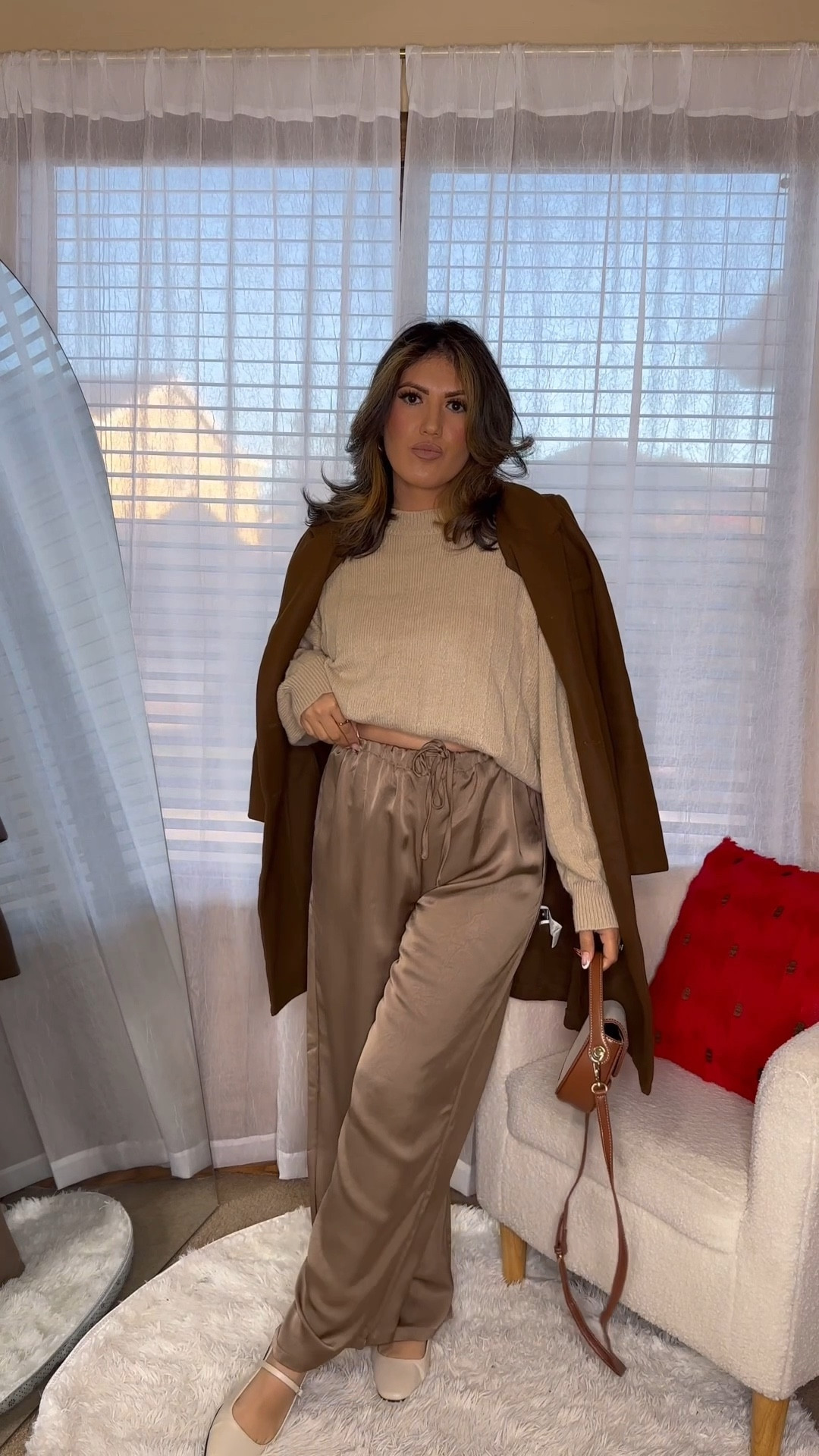 Neutral winter outfit 

#LTKootd #LTKFindsUnder50 #LTKgrwm