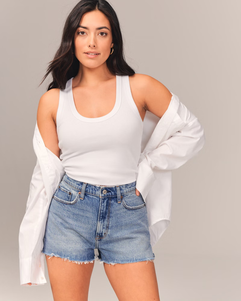 Women's Curve Love High Rise Mom Short | Women's Bottoms | Abercrombie.com | Abercrombie & Fitch (US)