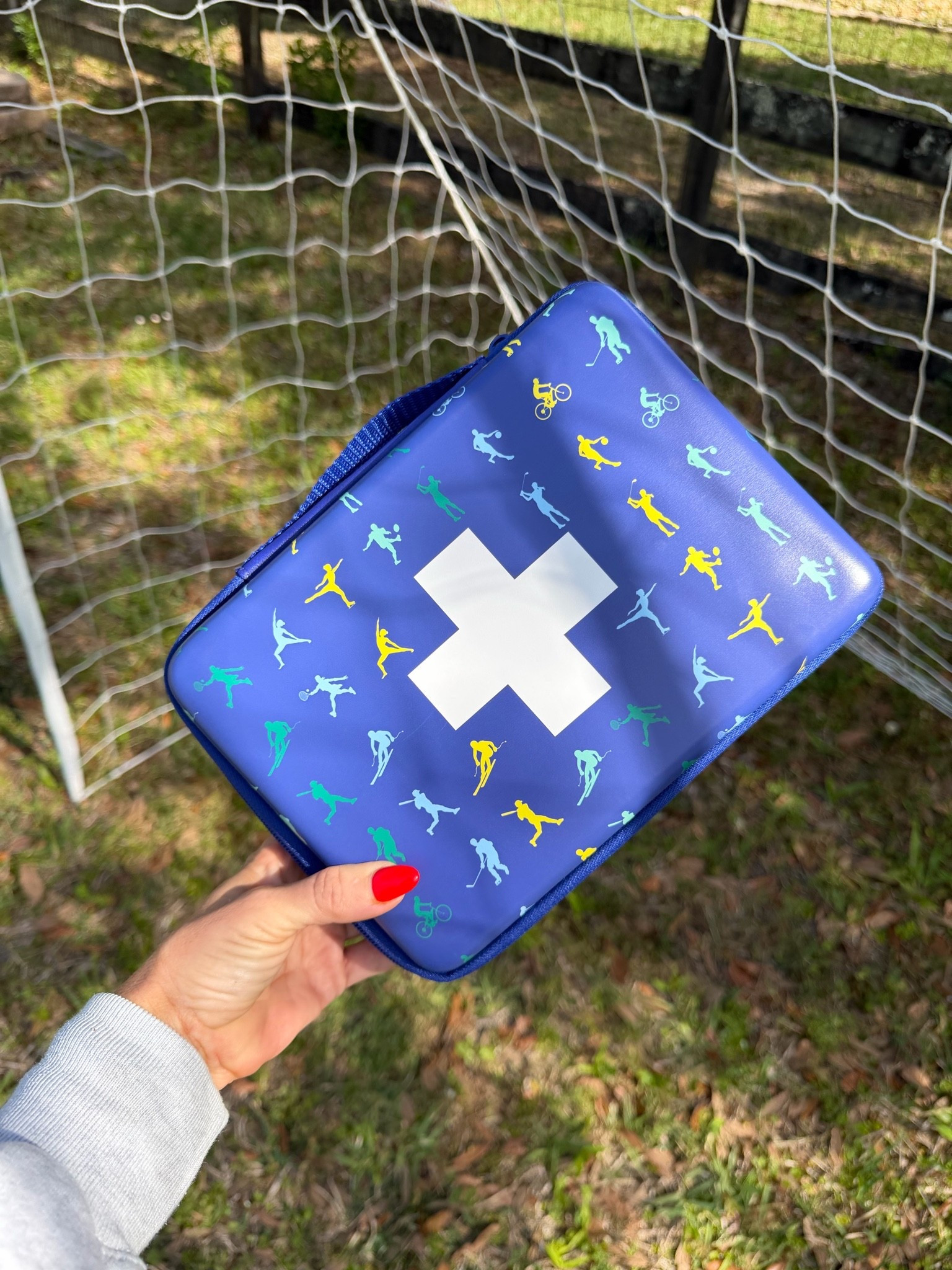 #ad Because the one time you’re not prepared… is the time you need it 😅 Finally put together a simple first aid kit with BAND-AID® Brand + NEOSPORIN®  I grabbed everything at @Target & got the bag free when I bought 3 qualifying items!  @bandaidbrand 
#TargetPartner #BANDAIDBrandPartner #firstaidkit #Target

#LTKdayinmylife #LTKmomlife #LTKKids