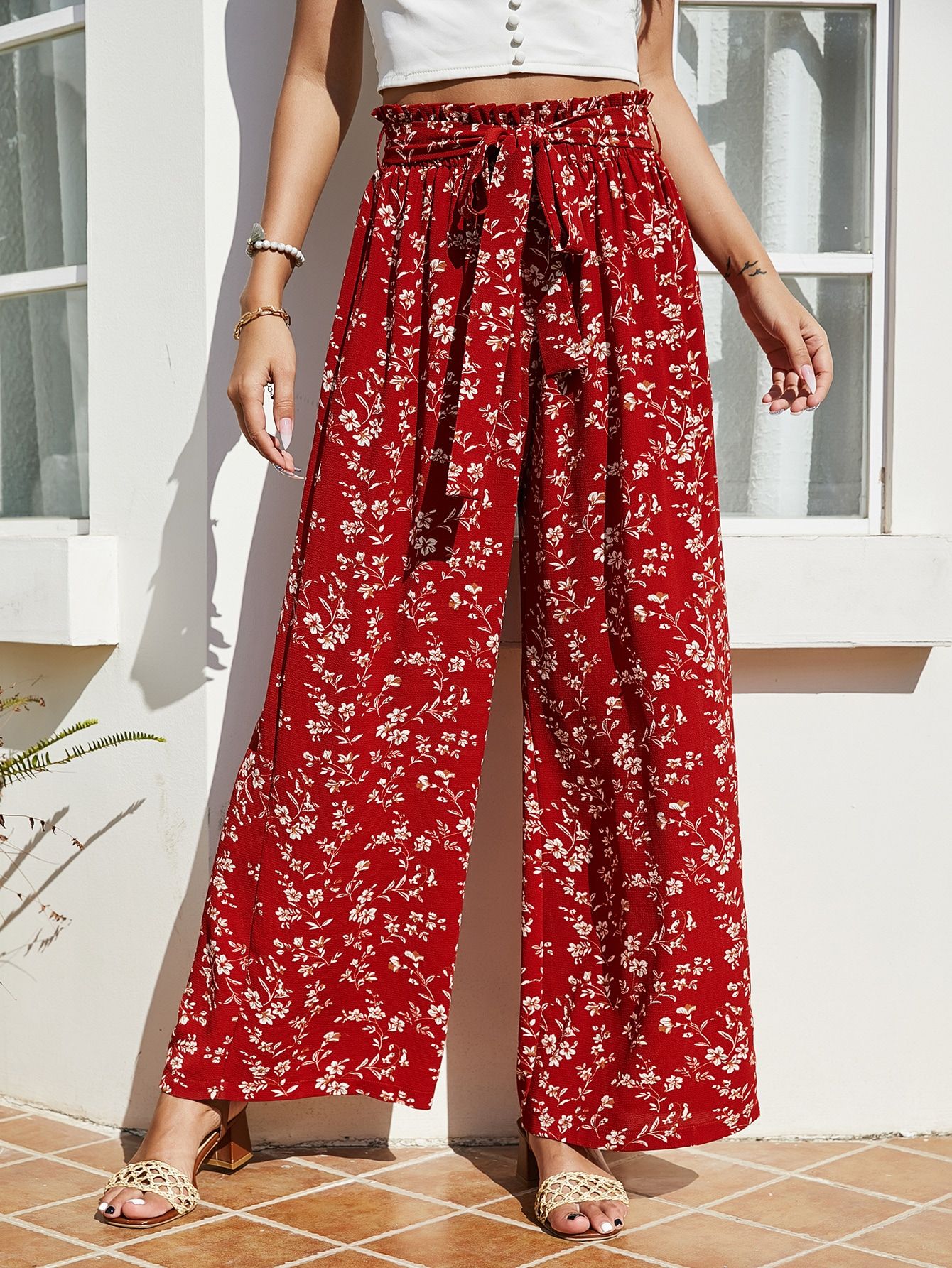 Ditsy Floral Wide Leg Belted Pants | SHEIN