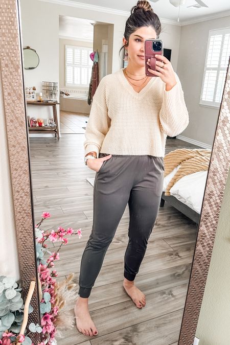 Love this put together work look. This is the best sweater for those transitional weather days. Cropped, light knit, and loose fitting. Plus it’s super cute! 
I’m wearing a medium  

#LTKOver40 #LTKFindsUnder50 #LTKFindsUnder100