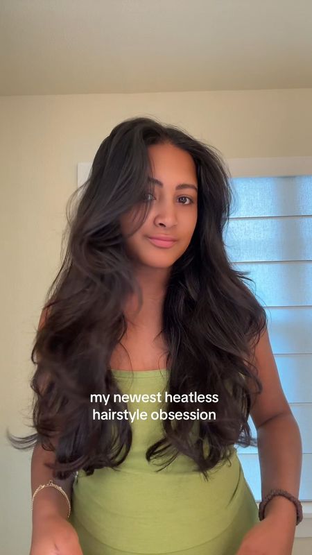 Waking up with a fresh blowout that only took 2 mins the night before? Sign me up!! 😍😌 This might be one of my fav heatless hairstyles! This hair tie contraption preserves your blowout overnight so you don’t have to put more heat to your hair. I have it in the size Large💗
#heatlesshairstyles #overnightblowout #heatlessblowout #heatlesshair 

#LTKTravel #LTKVideo #LTKBeauty