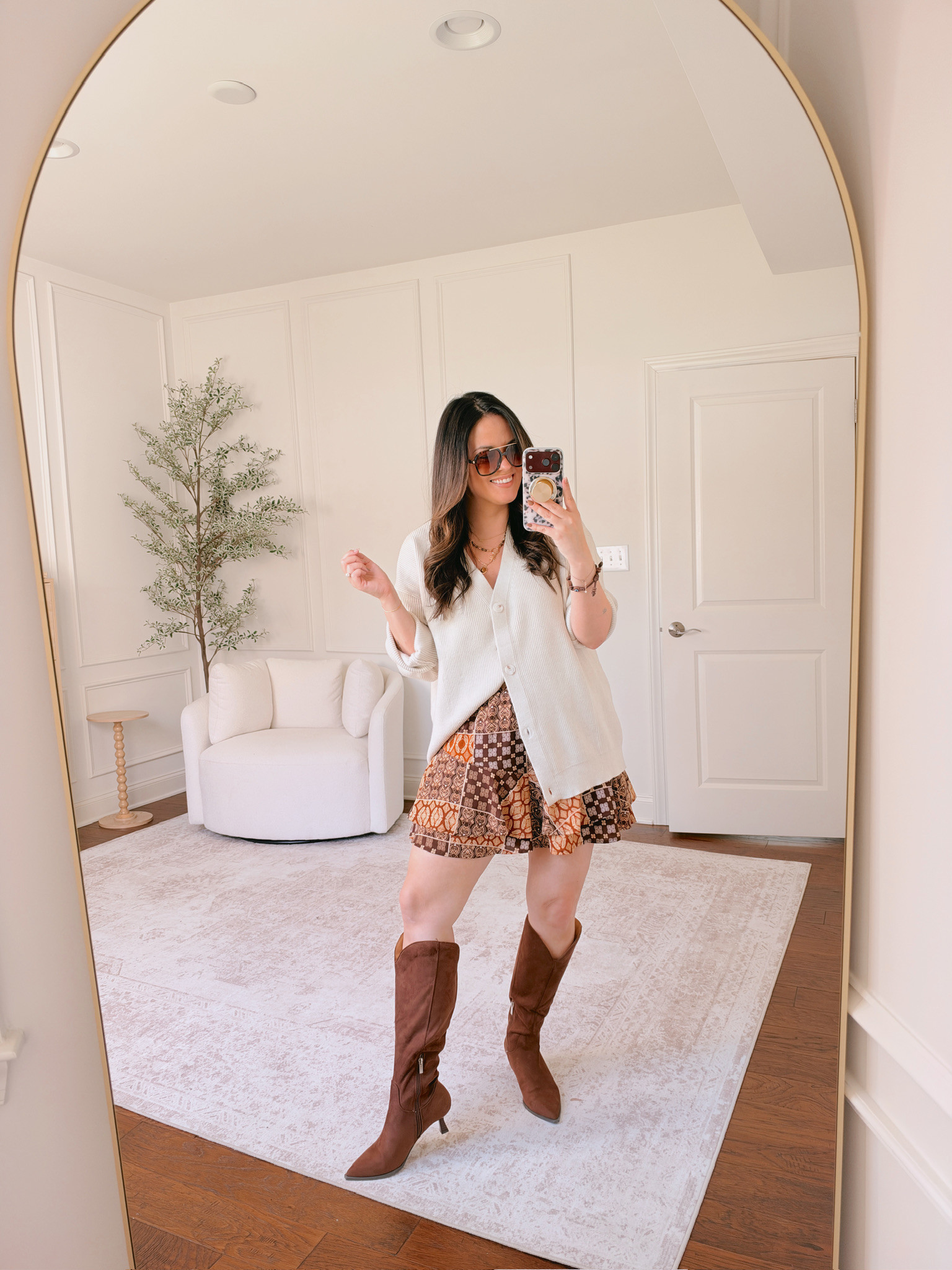 Wearing an XL in both pieces 

 #LTKSeasonal #LTKMidsize