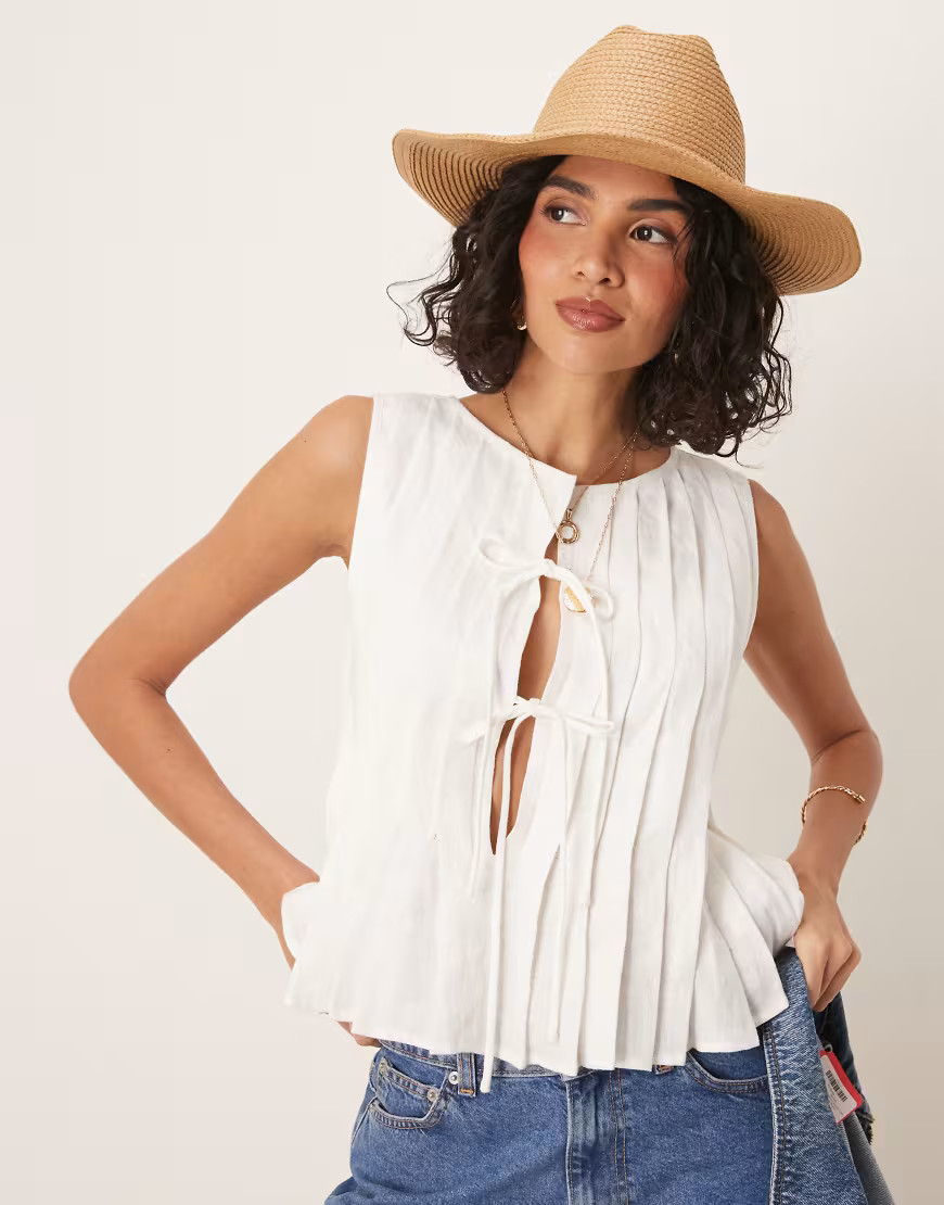 VRG GRL valeria tie front linen top in white | ASOS (Global)