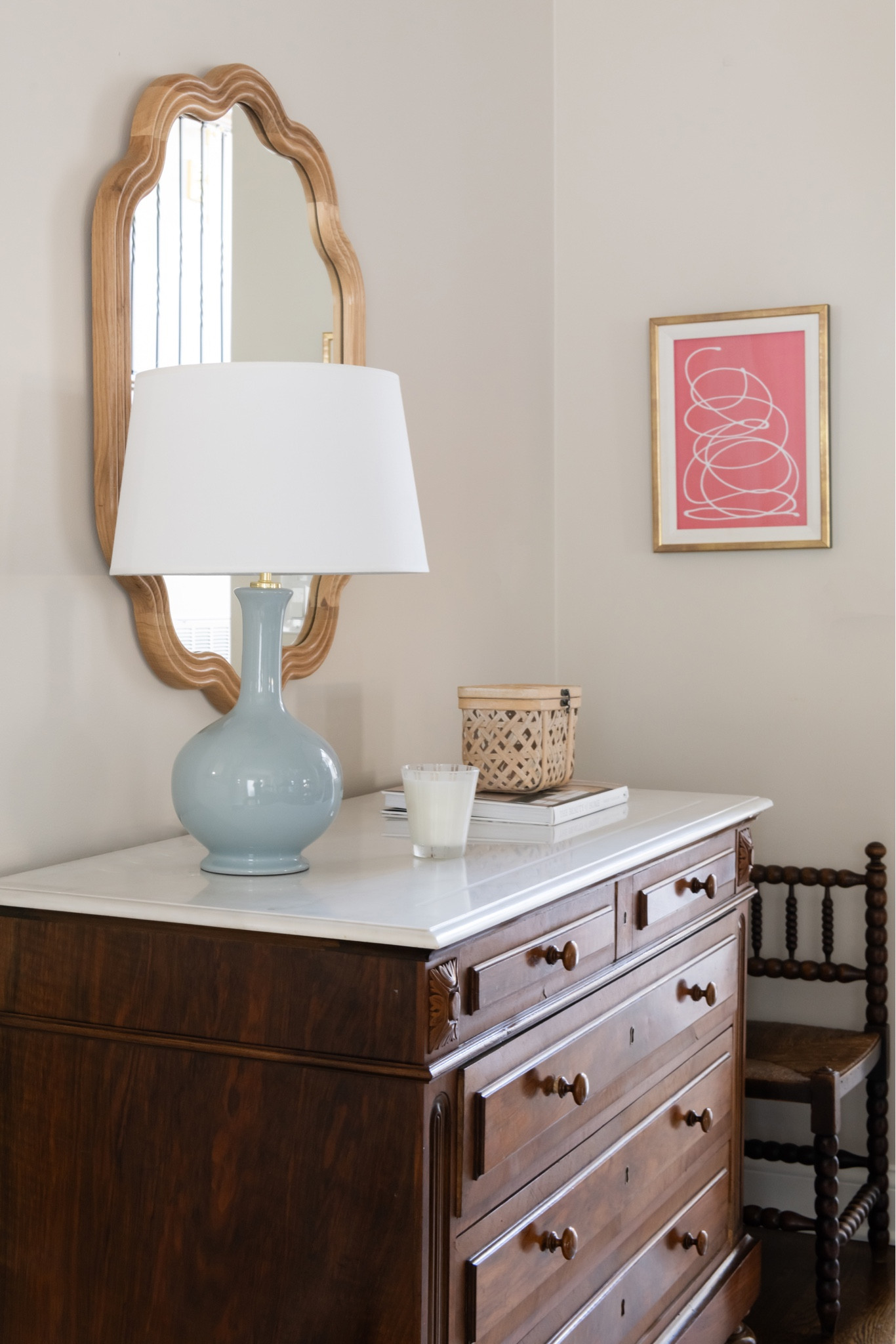 Kayce Hughes & blue lamp 

#LTKhome