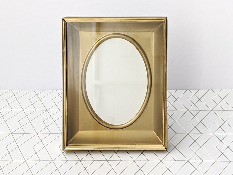 Vintage Solid Brass 3D Frame with Oval Liner, Table Top Brass Shadow Box Frame for Dried Flowers ... | Etsy (US)