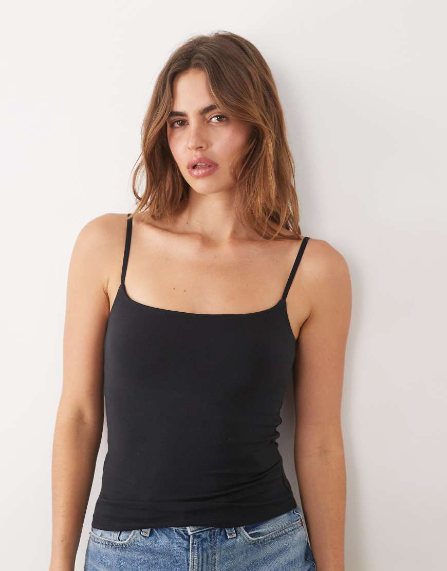 Abercrombie & Fitch seamless 90s cami top with built in bra in black | ASOS (Global)