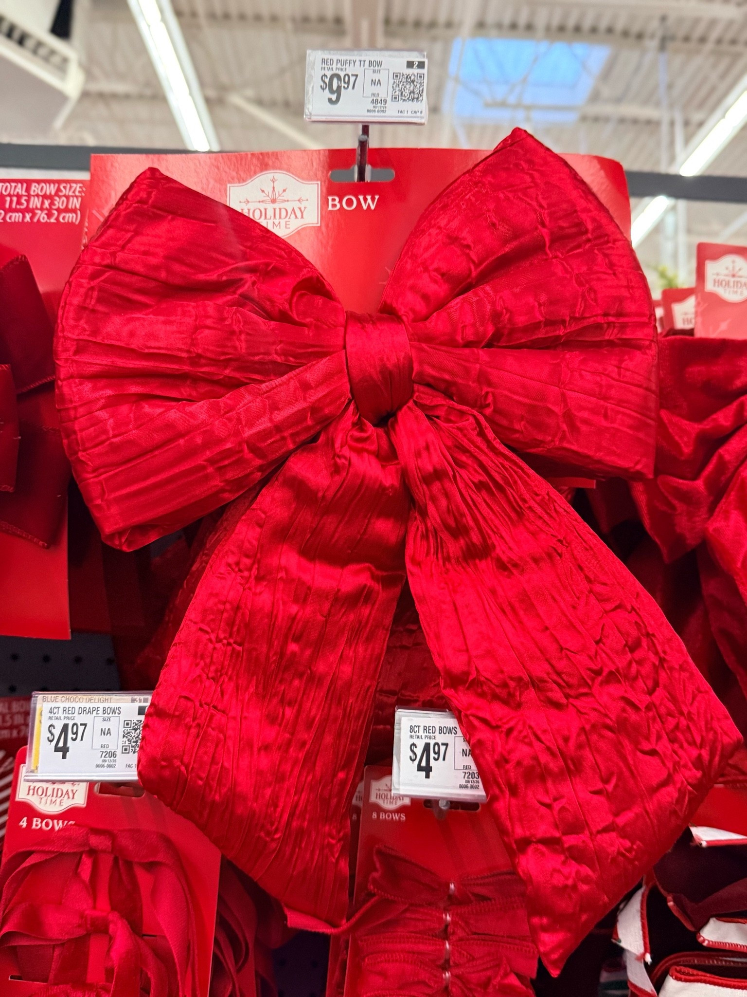 CHRISTMAS DECORATIONS ARE MY WEAKNESS! 🎄🎁🤎

I CAN NEVER JUST LOOK! 😂😍 Every year I find more cute decorations I NEED, and this year is NO DIFFERENT! From cozy country Christmas touches to festive little details, I WANT EVERYTHING!

🛍️ I LINKED MY CHRISTMAS DECOR FAVORITES ON MY LTK! GO SHOP MY PICKS!

#ChristmasDecor #CountryChristmas #HolidayStyle #LTKFinds