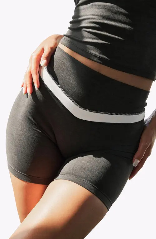Vitality Daydream Block Volley Short in Tuxedo at Nordstrom, Size Xx-Small | Nordstrom