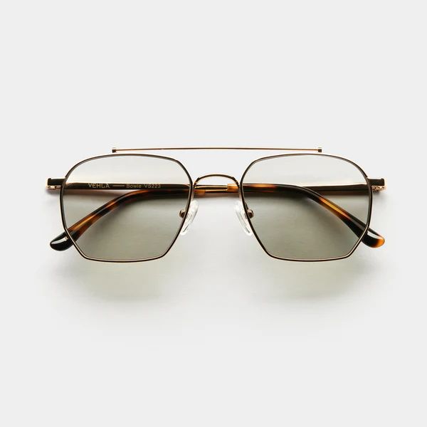Bowie - Gold/Graphite



Rated 5.0 out of 5







40 Reviews
Based on 40 reviews | Vehla Eyewear (US, AU, UK)