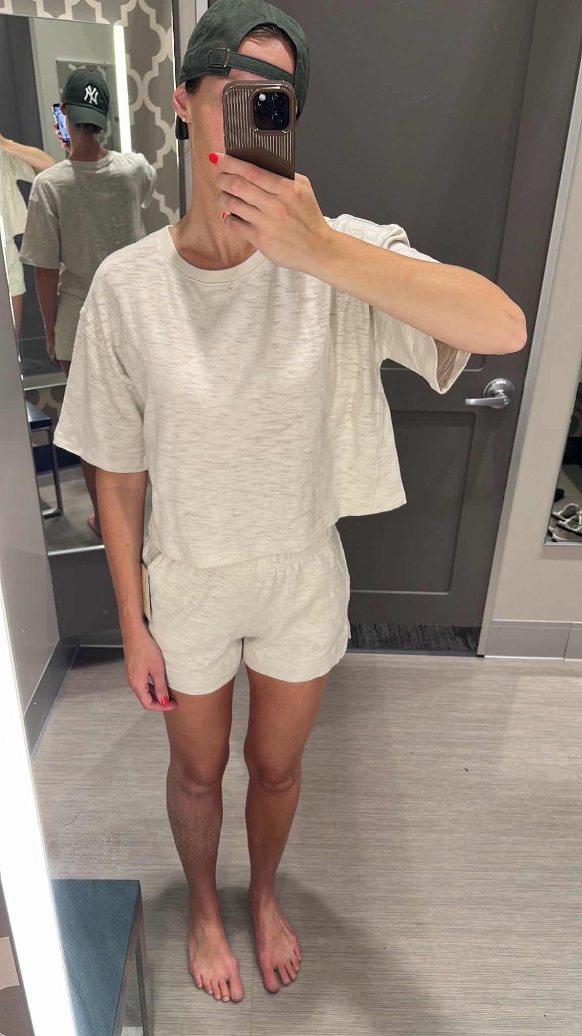 Can’t go wrong with this cute set. • 5’10” 140lbs // top: small / bottoms: small

#LTKStyleTip #LTKSaleAlert #LTKFindsUnder50