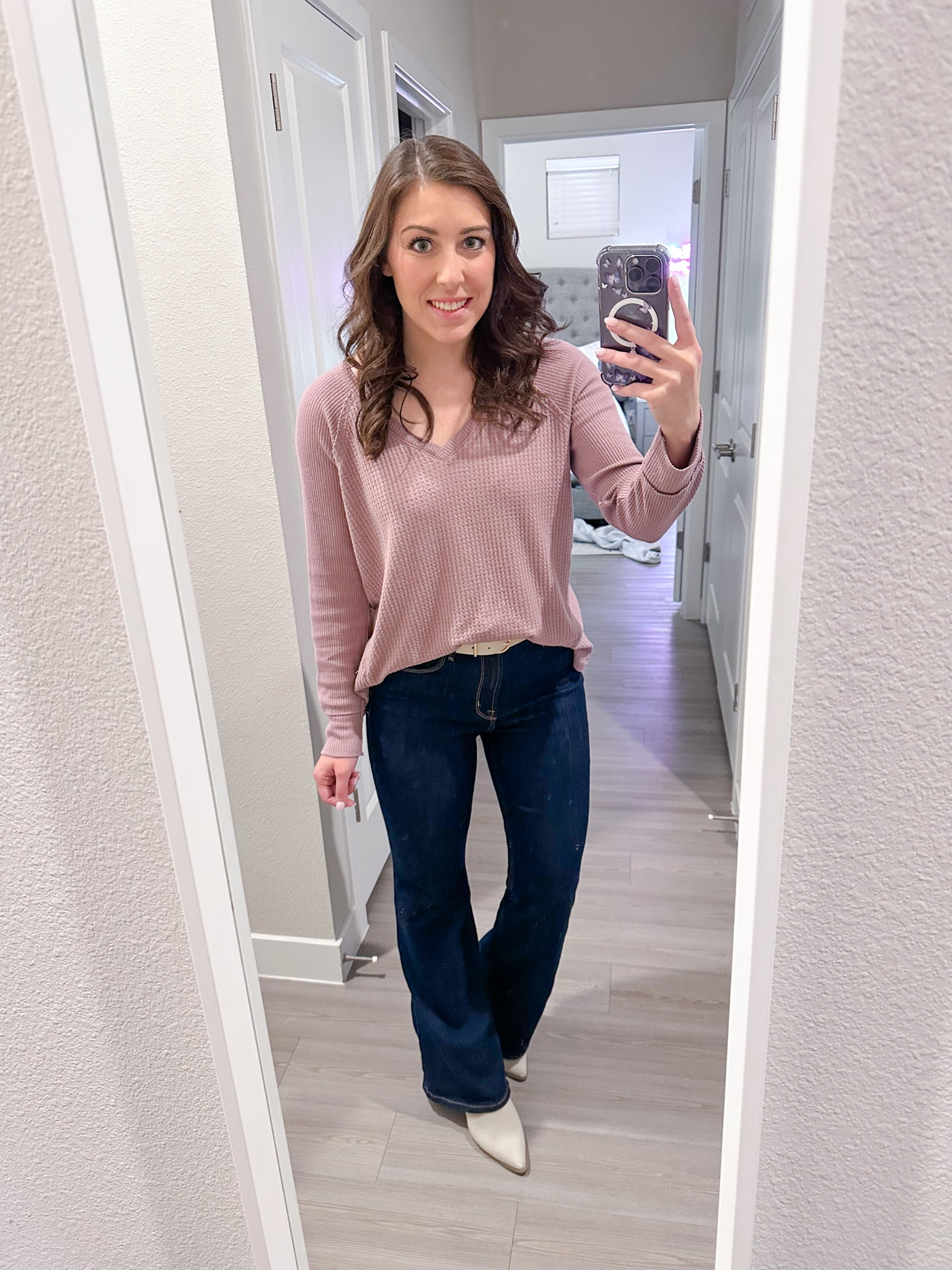 Flare jeans are the jeans of my childhood and I am so glad they are back!

#LTKstyletip #LTKworkwear #LTKfindsunder50