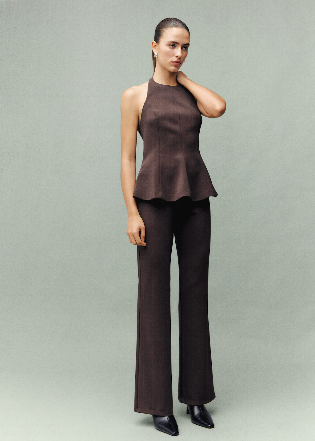 Peplum top with halter neck brown - Woman - M - MANGO | MANGO (UK)