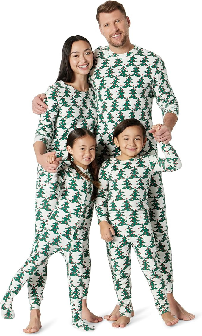 Amazon Essentials Matching Holiday Family Pajama Sets | Amazon (US)