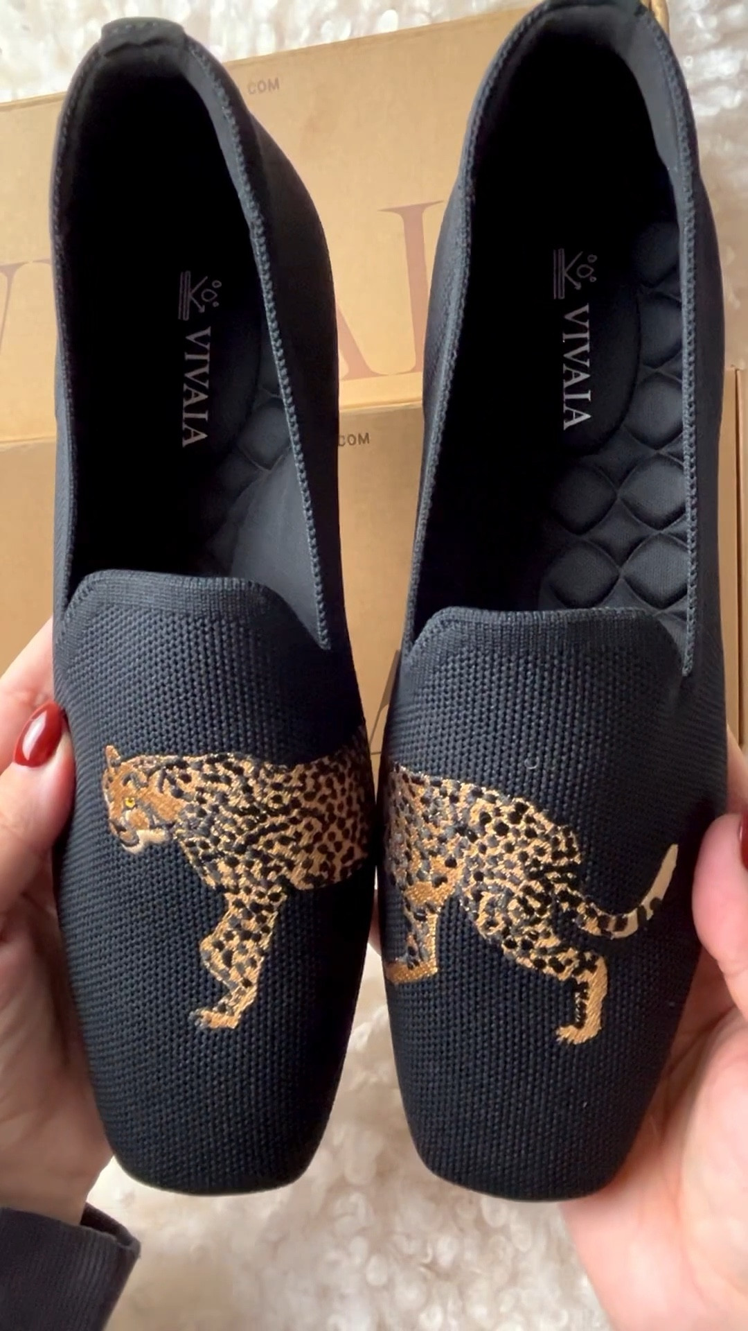 VIVAIA shoes - Round-Toe Embroidered Loafers (Audrey) Cheetah 


#LTKMothersDay #LTKOver40 #LTKSeasonal