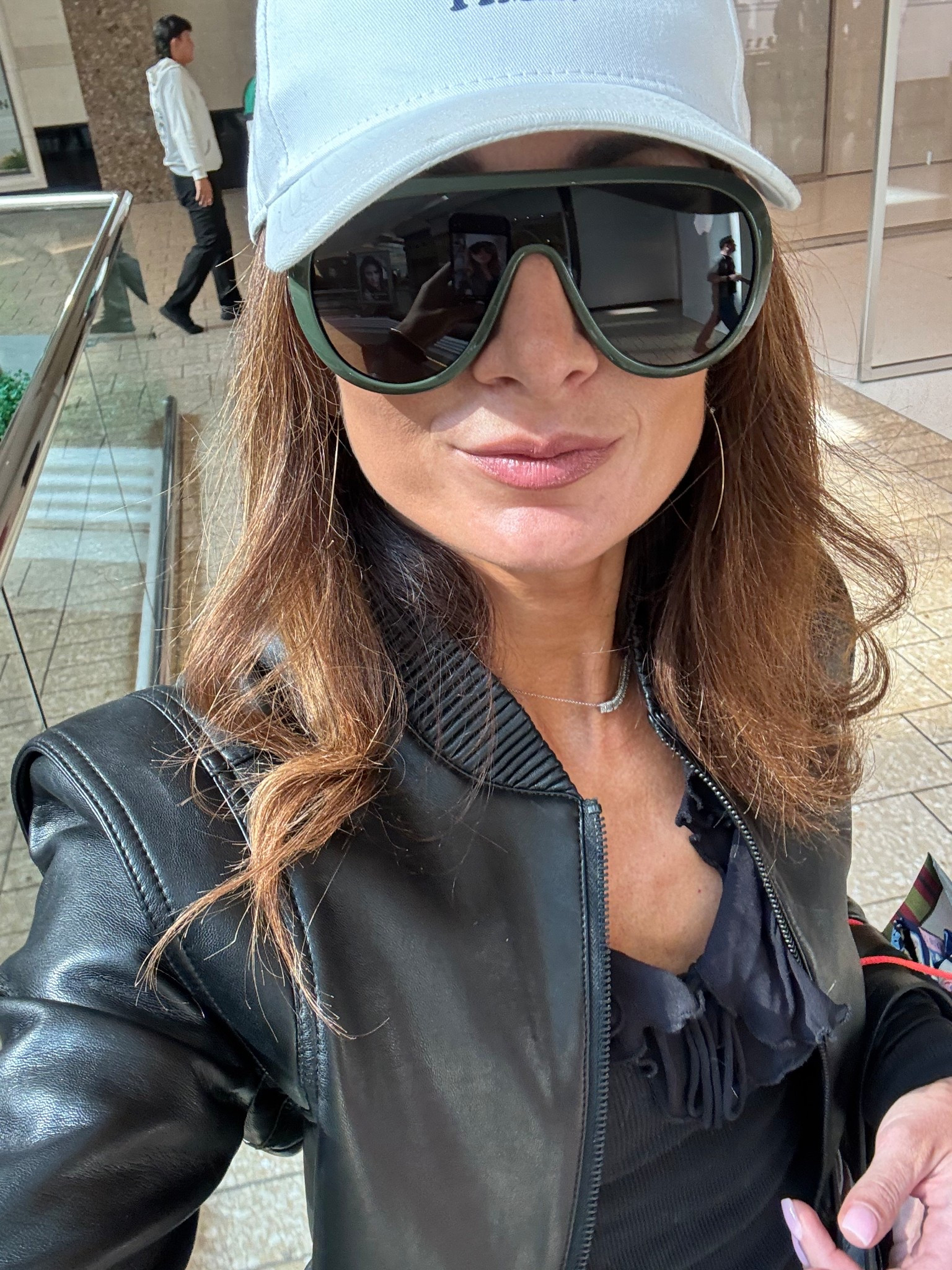 Best sunglasses to be found

#LTKItBag #LTKSeasonal #LTKSaleAlert