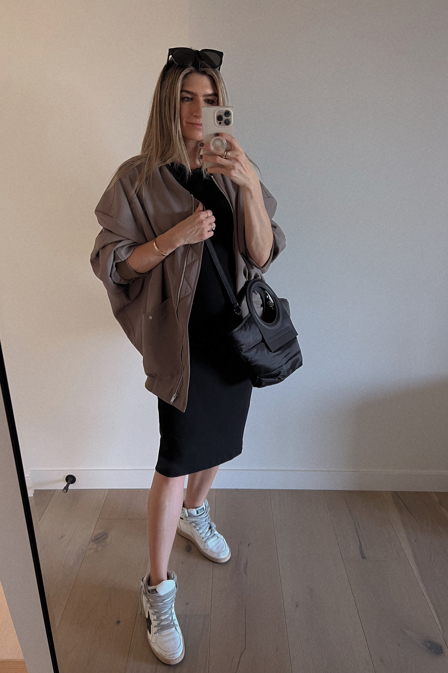 mom of two but make it cool for school look — this cotton ribbed dress is sooo cozy and such a versatile staple for fall layering! 

#LTKshoecrush #LTKstyletip