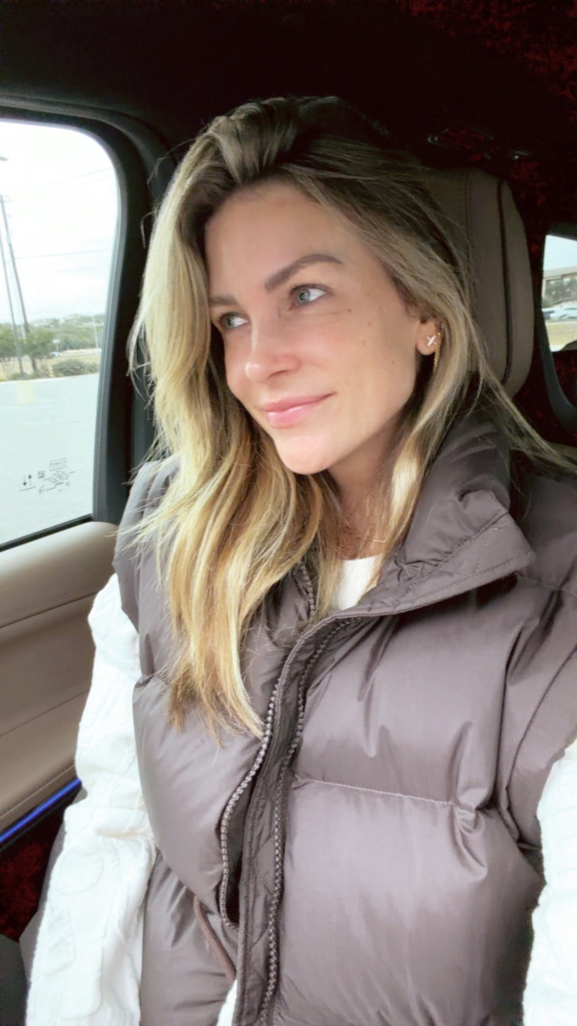 Made it to Pilates! 
Lululemon pullover size 6
Leggings size 4
Gucci mules
Amazon grip socks 
Aritzia puffer vest 

#LTKootd #LTKActive #LTKmorningroutine