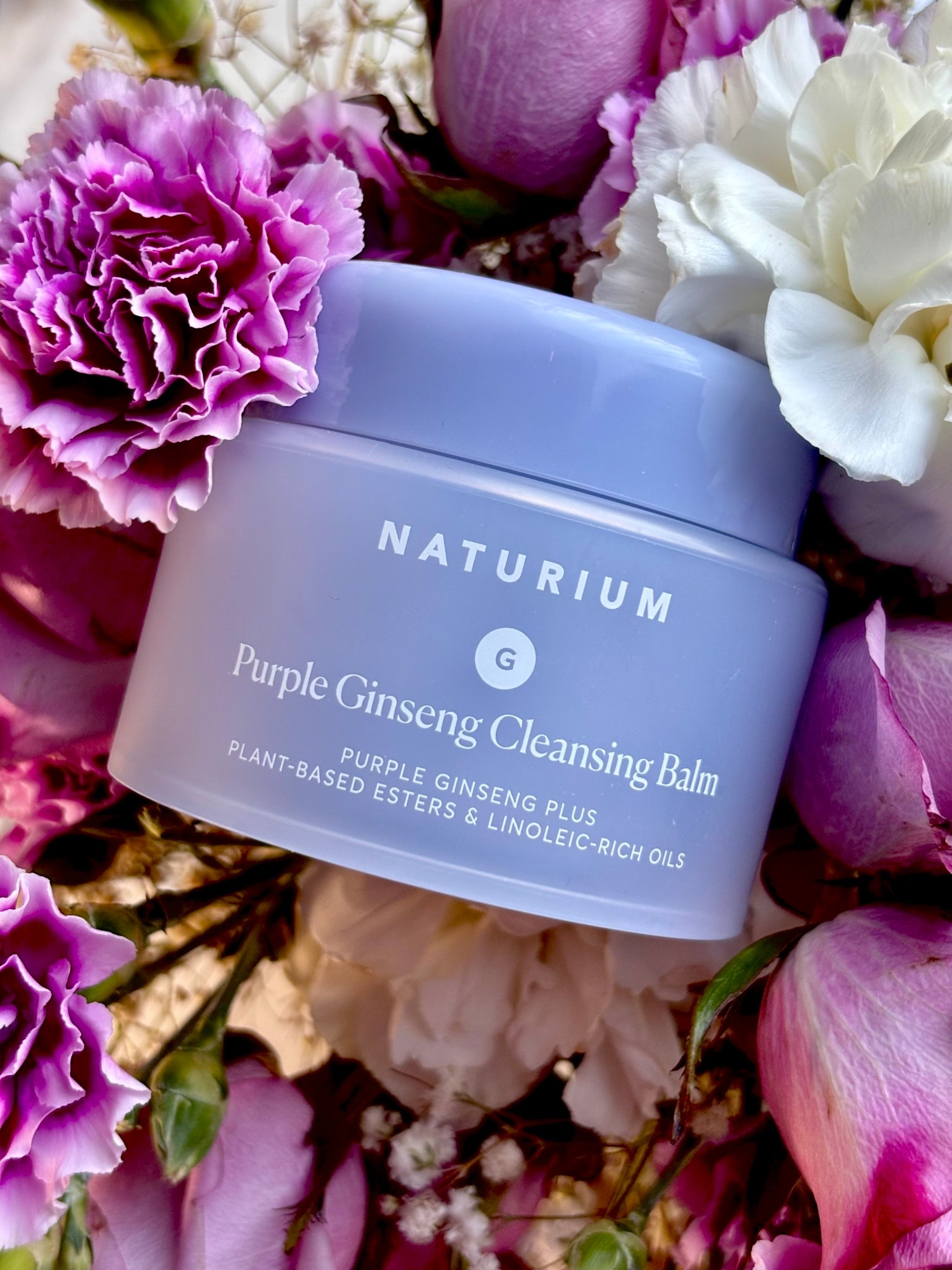 Galentine’s Day gift idea 💜✨
A skincare flat lay featuring Naturium Purple Ginseng Cleansing Balm — the perfect Galentine’s Day beauty gift, Valentine’s Day skincare gift, or self-care gift for her.

This makeup removing cleansing balm melts away makeup, sunscreen, and SPF while supporting the skin barrier and leaving skin soft, hydrated, and glowing. Formulated with purple ginseng, this gentle face cleanser is ideal for sensitive skin, double cleanse routines, and daily skincare routines.

A must-have clean beauty skincare product, luxury skincare on a budget, and aesthetic bathroom counter essential. Perfect for skincare lovers, best friend gifts, sister gifts, girlfriend gifts, and anyone building a glowy skin routine.

Linked in LTK 🤍✨
#GalentinesDayGift #ValentinesDayGift #SkincareGift #CleansingBalm #MakeupRemover #DoubleCleanse #SensitiveSkinCare #CleanBeauty #LuxurySkincare #SkincareFlatLay #SelfCareEssentials #GlowySkin

#LTKmorningroutine #LTKBeauty #LTKselfcare