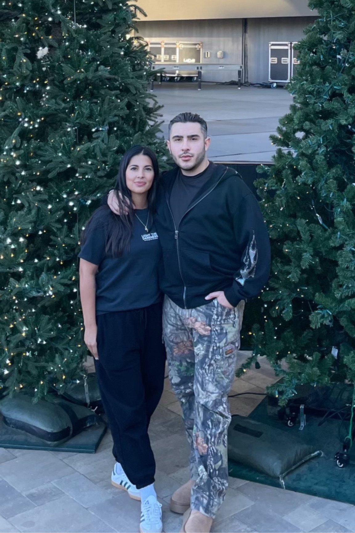 Love a cute sweatpants and tee look! 

#LTKStyleTip #LTKHoliday #LTKGiftGuide