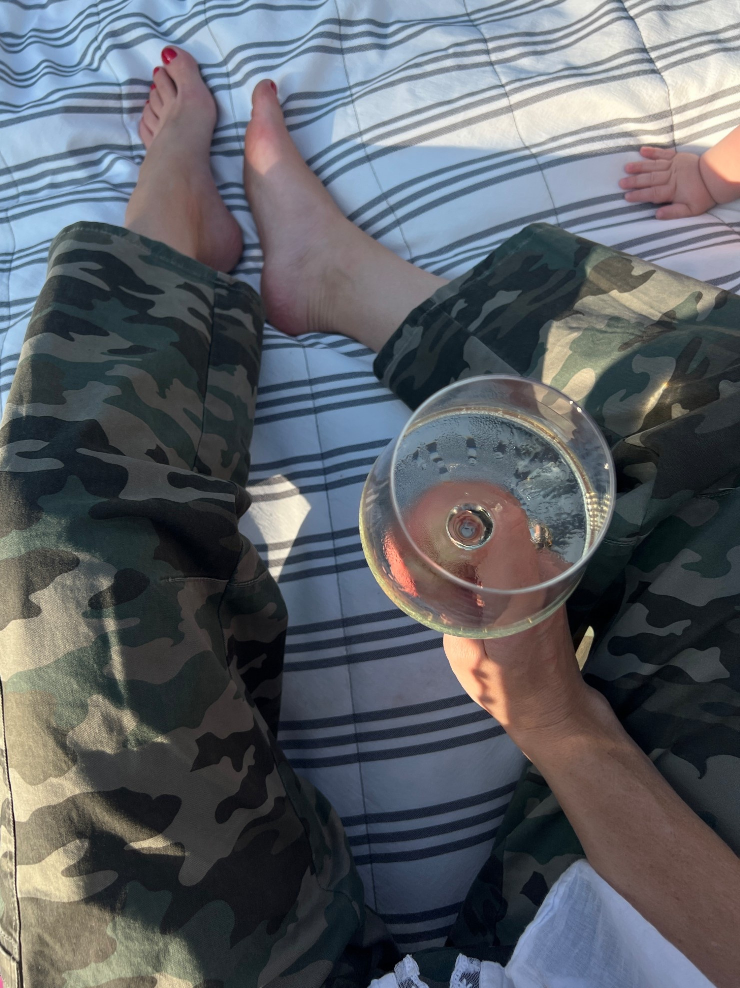 Camo pants 

#LTKMidsize #LTKFindsUnder50