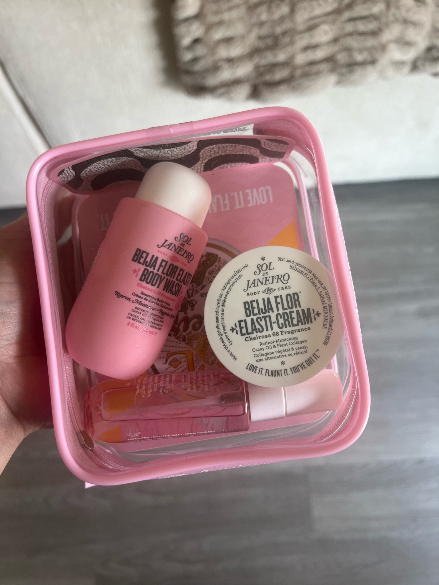 Trying out this new scent from Sol De Janerio. Vada’s pick from Sephora & it smells amazing!

#LTKSeasonal #LTKBacktoSchool #LTKBeauty