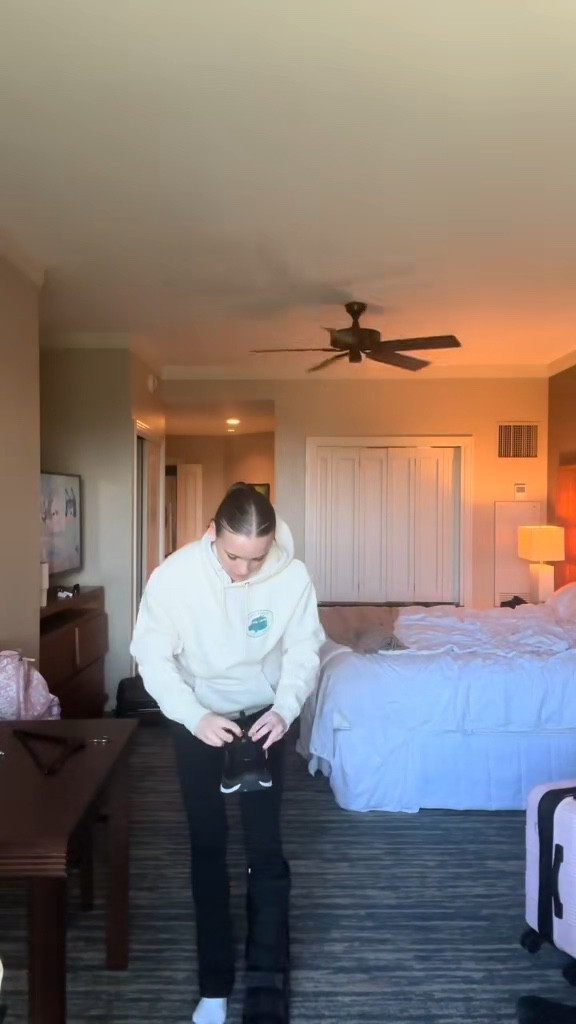 Airport outfit 💗

#LTKBeauty #LTKTravel #LTKU