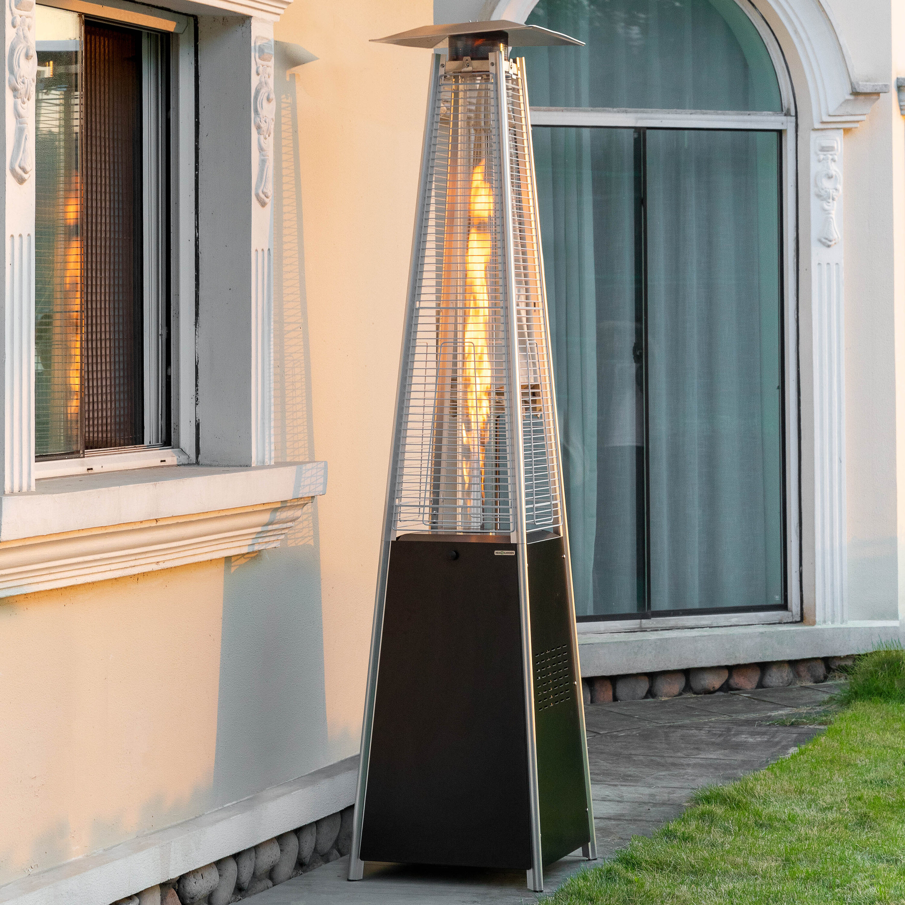 Nuu Garden 48000 -BTU Black Steel Floorstanding Liquid propane Patio Heater one_size | AH001S | Lowe's