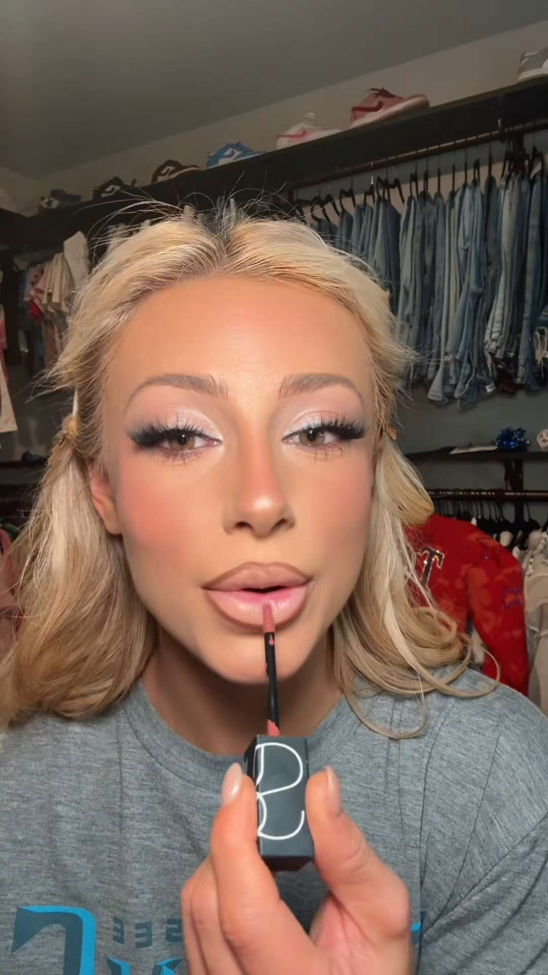 Get ready with me! 💙💋 

 #LTKBeauty