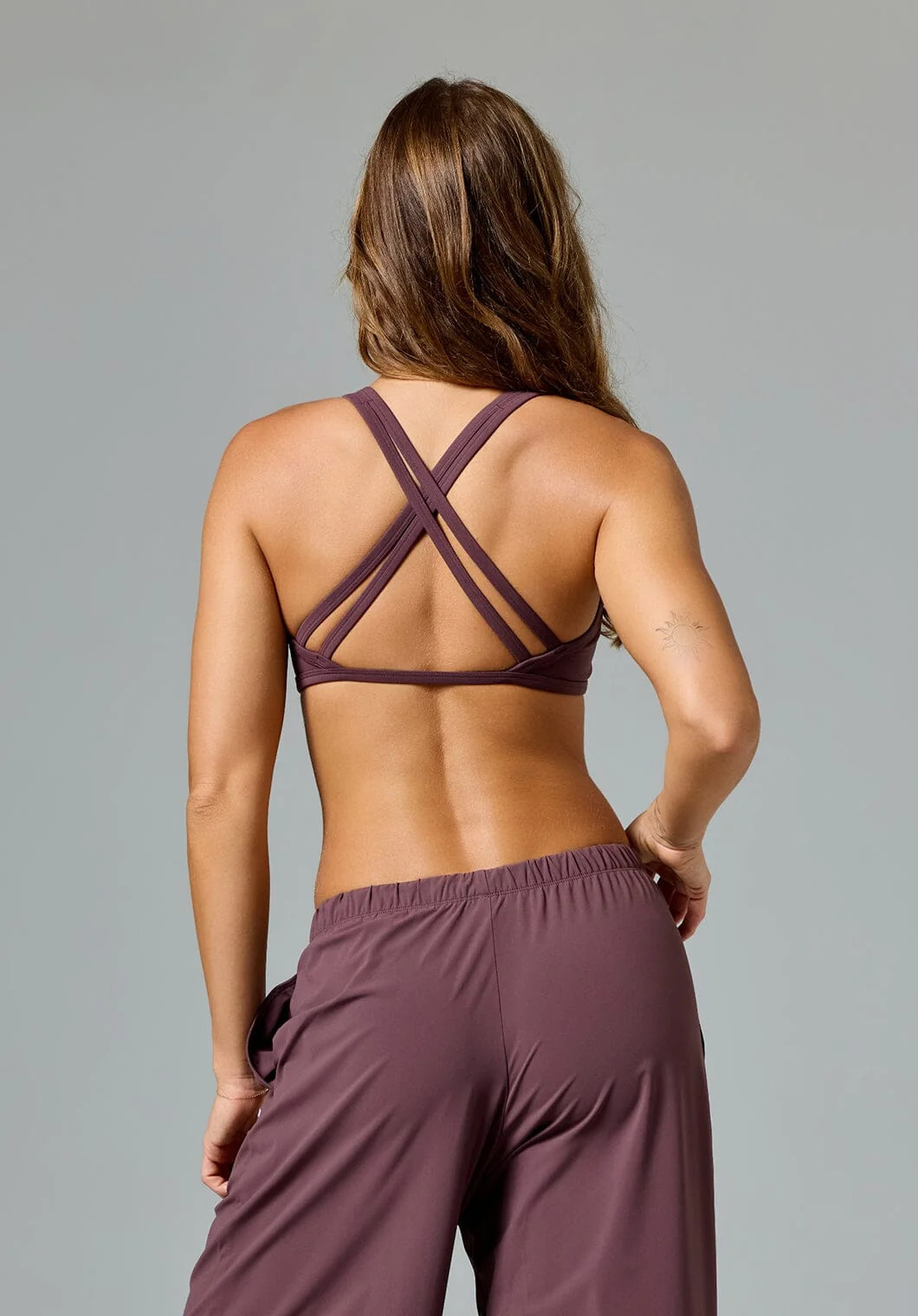 FormLux\u2122 Contour Crossback Sports Bra | Paragon Fitwear
